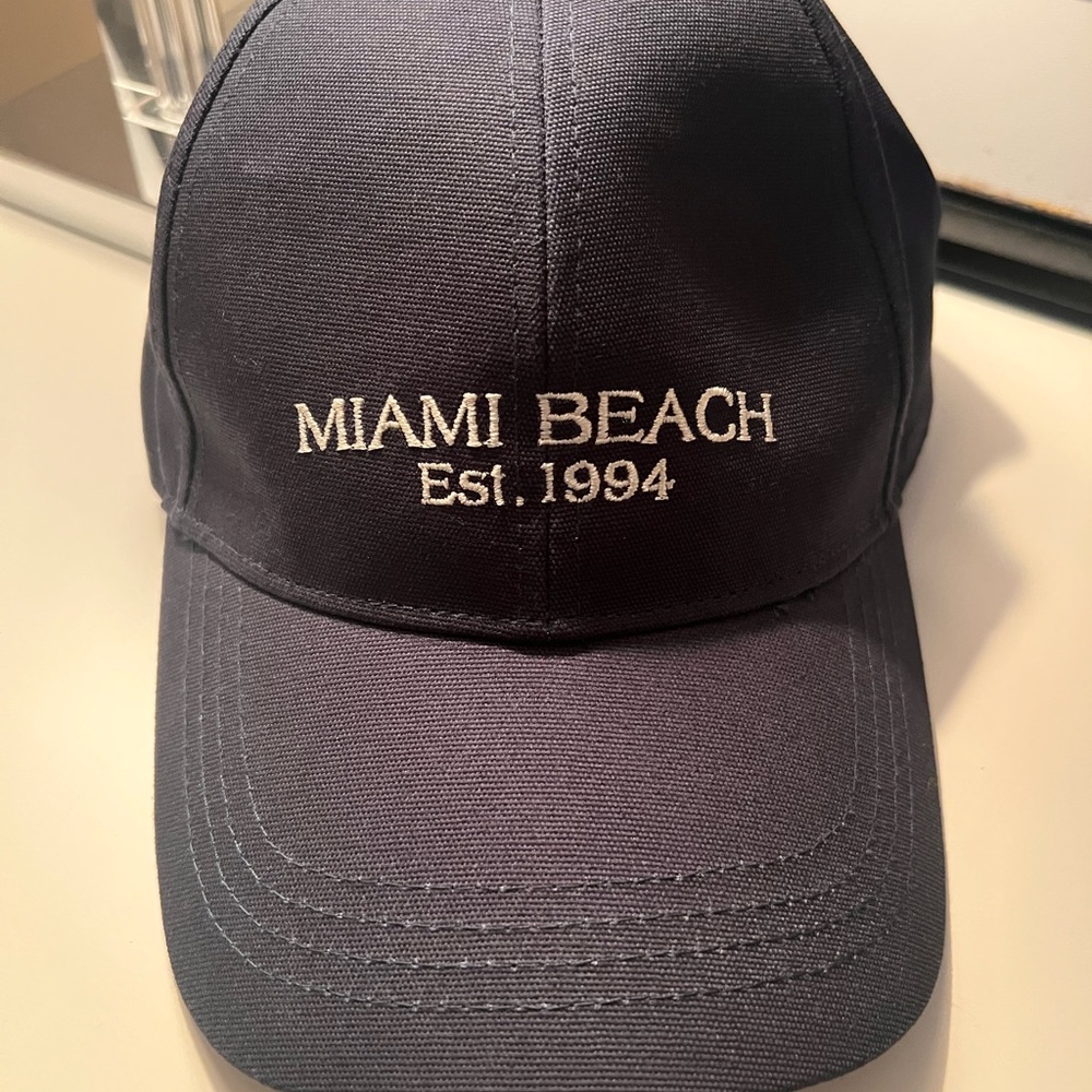 Zara Dark Blue Cap